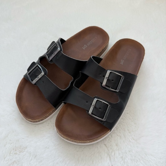Madden Girl Shoes - Madden Girl Black Double Strap Sandals with Buckles Faux Leather Size 8